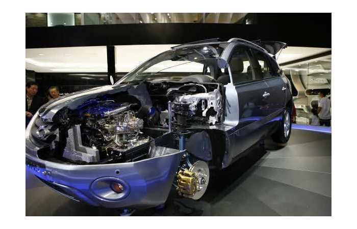 2001 Motor Show On-site coverage126