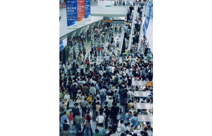 2001 Motor Show On-site coverage66