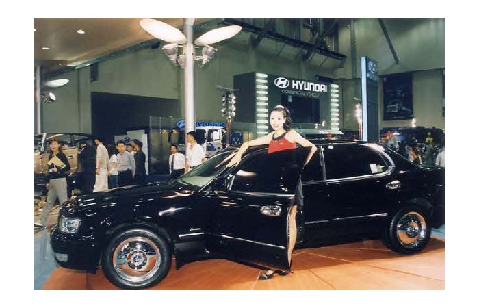 2001 Motor Show On-site coverage44