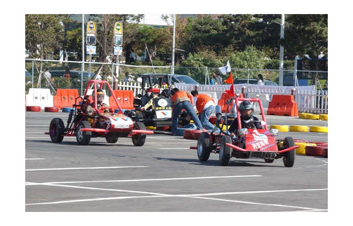 2003 Motor Show On-site coverage8