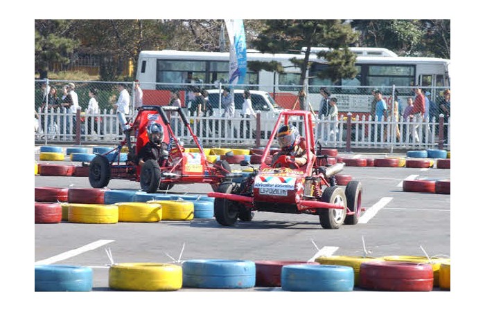 2003 Motor Show On-site coverage7