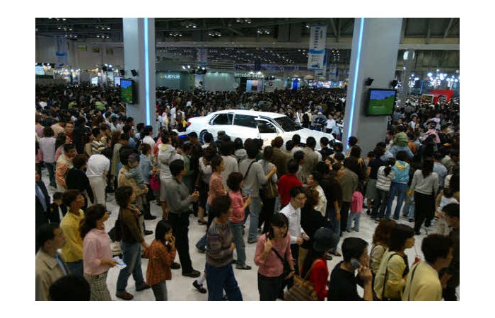 2003 Motor Show On-site coverage2