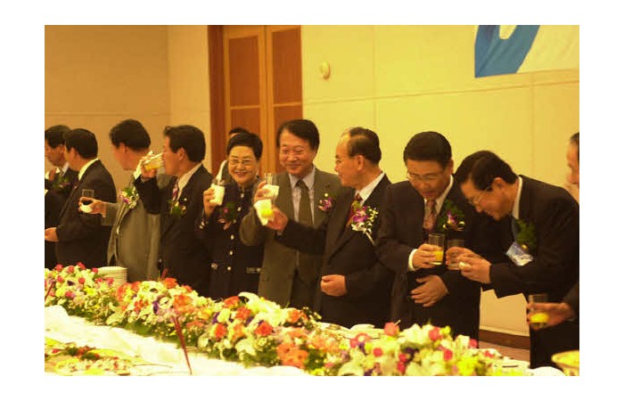 2003 Motor Show On-site coverage109