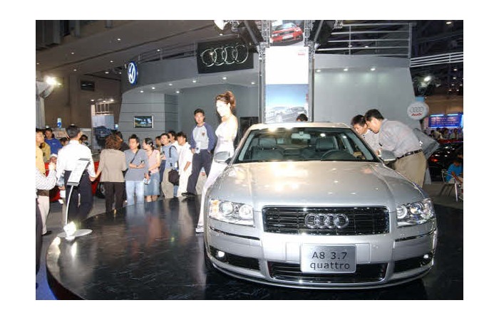 2003 Motor Show On-site coverage82