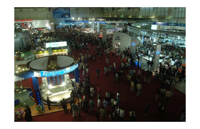 2003 Motor Show On-site coverage76