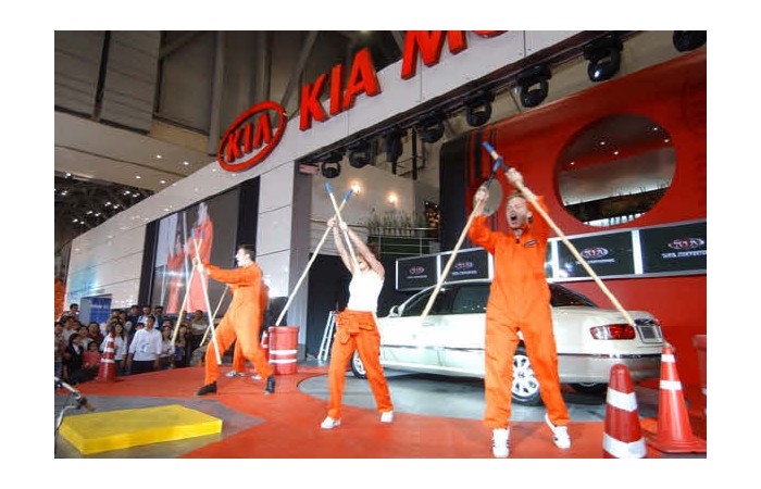 2003 Motor Show On-site coverage55