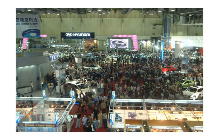 2003 Motor Show On-site coverage36