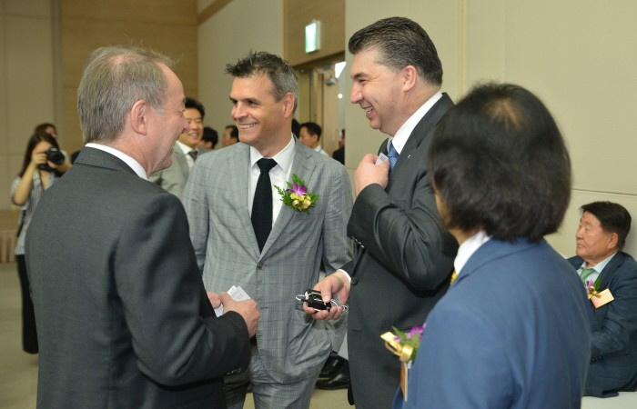 [2018 부산국제모터쇼]6.8