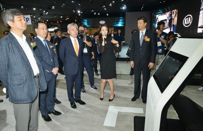 [2018 부산국제모터쇼]6.8