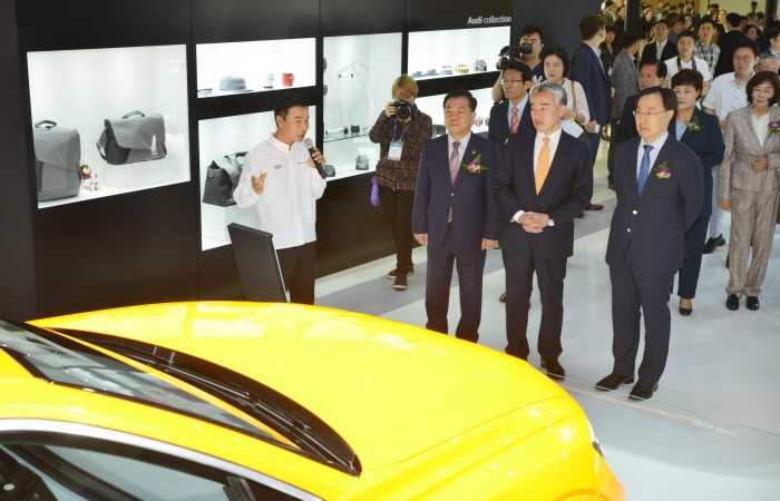 [2018 부산국제모터쇼]6.8