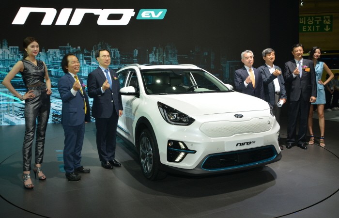 [2018 부산국제모터쇼]6.8