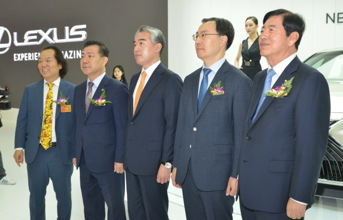 [2018 부산국제모터쇼]6.8