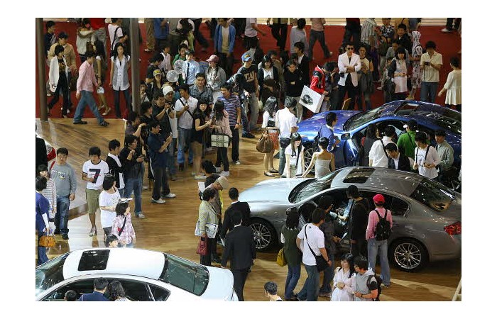 2001 Motor Show On-site coverage107