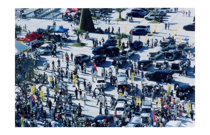 2001 Motor Show On-site coverage96