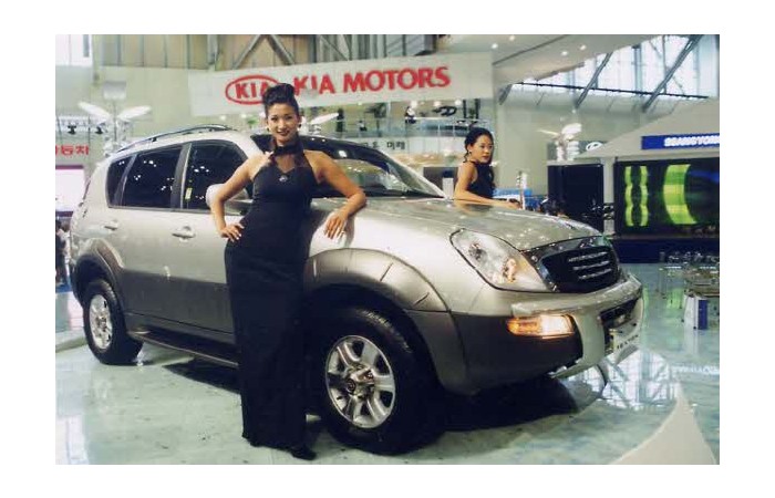 2001 Motor Show On-site coverage61