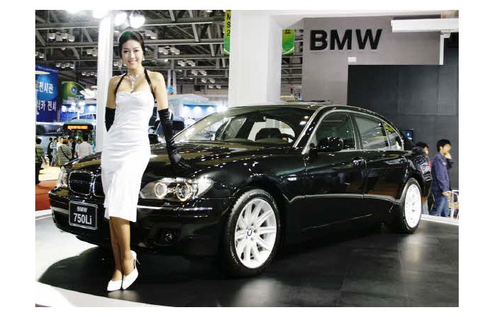 2006 Busan International Motor Show display vehicle