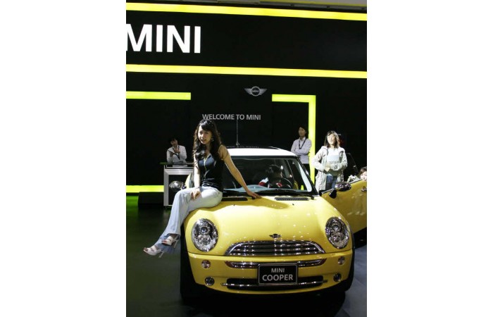 2006 Busan International Motor Show display vehicle